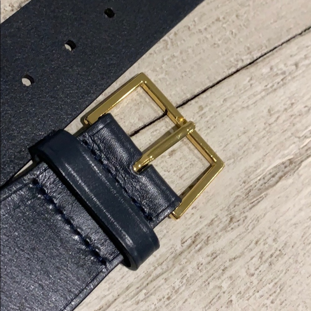 Authentic Tory Burch blue navy leather belt